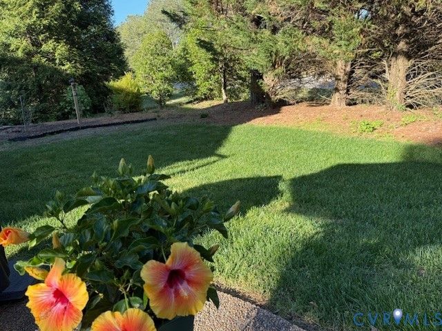 11283 Winding River Rd, Providence Forge, VA 23140