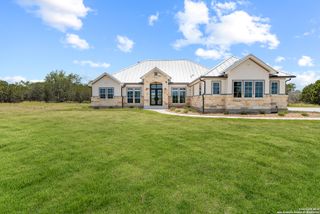 3828 Palomino Springs, Bandera, TX 78003