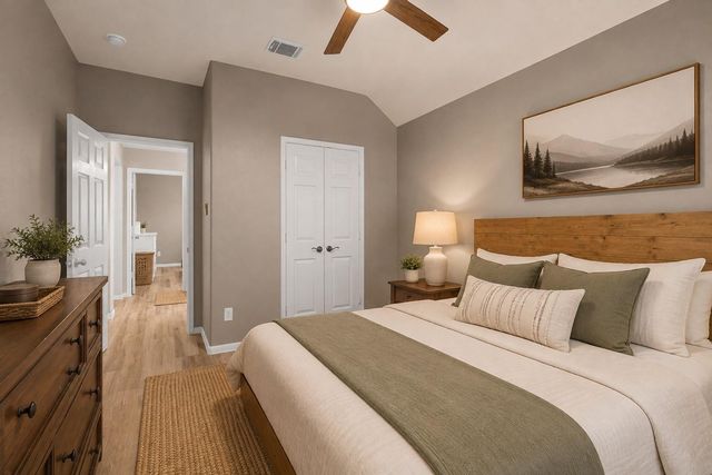 431 Cardinal Oaks, Kemah, TX 77565