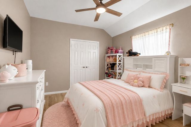 431 Cardinal Oaks, Kemah, TX 77565