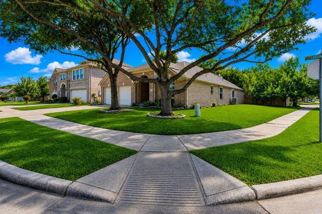 431 Cardinal Oaks, Kemah, TX 77565