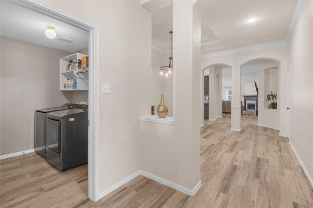 431 Cardinal Oaks, Kemah, TX 77565