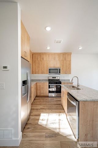337 Eliza Joy Lane, Idaho Falls, ID 83404