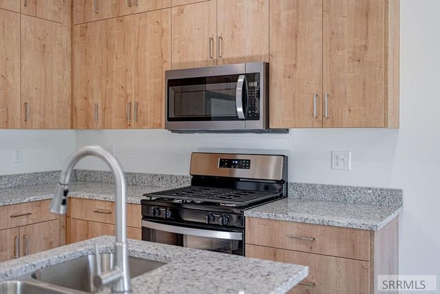 337 Eliza Joy Lane, Idaho Falls, ID 83404