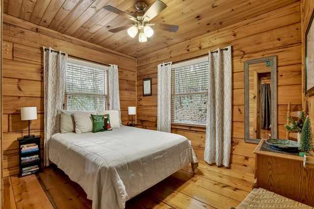 488 Joanne Sisson Road, Blue Ridge, GA 30513