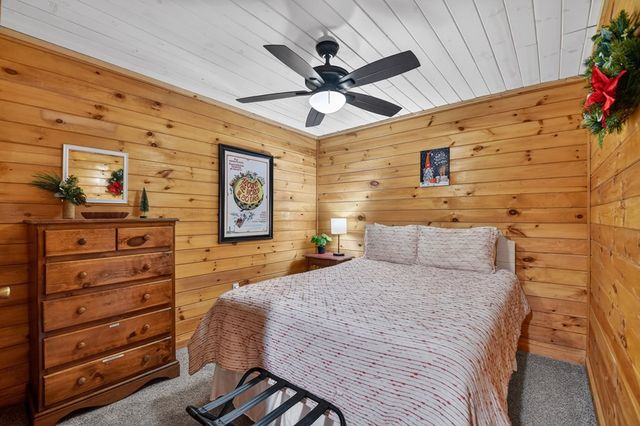 488 Joanne Sisson Road, Blue Ridge, GA 30513