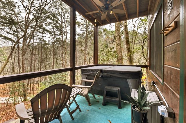 488 Joanne Sisson Road, Blue Ridge, GA 30513