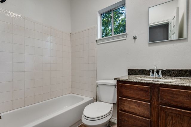 409 Sunset Avenue, Dallas, TX 75208