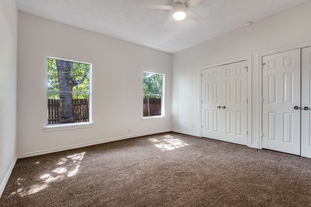 409 Sunset Avenue, Dallas, TX 75208