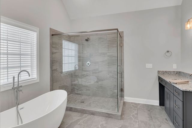 313 Clarabelle Ln, Clarksville, TN 37040