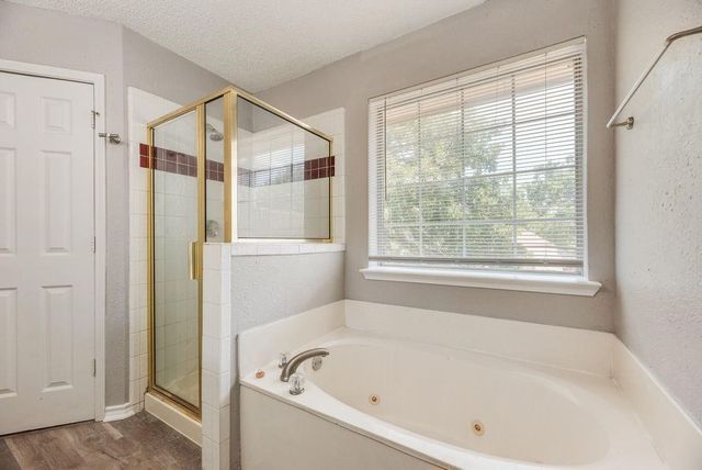 5610 Eagle Rock Road, Arlington, TX 76017