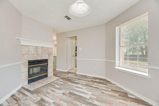 5610 Eagle Rock Road, Arlington, TX 76017