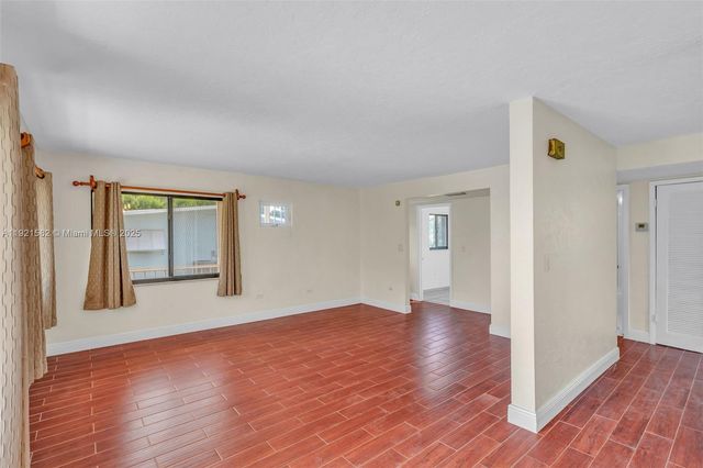 360 Sound Dr, Key Largo, FL 33037