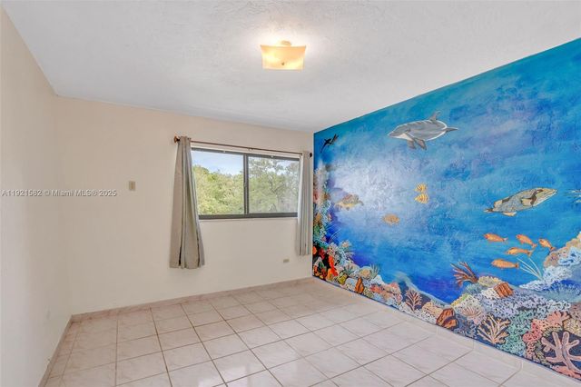 360 Sound Dr, Key Largo, FL 33037