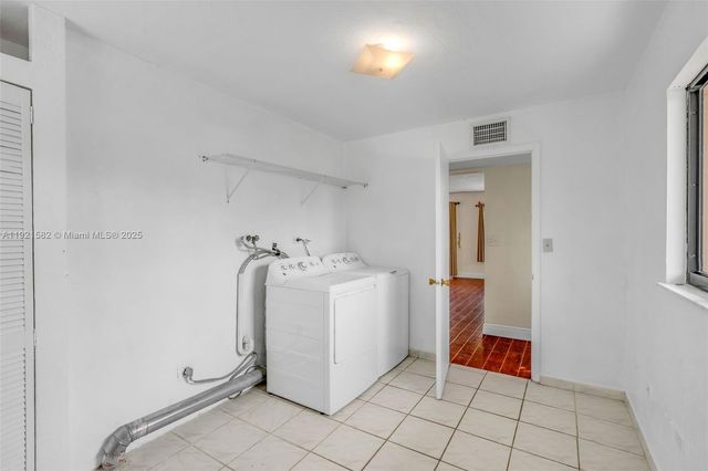 360 Sound Dr, Key Largo, FL 33037