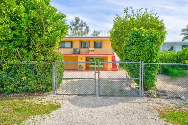 360 Sound Dr, Key Largo, FL 33037