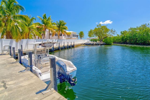 360 Sound Dr, Key Largo, FL 33037
