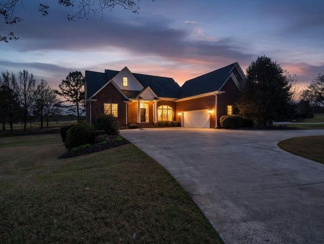 139 N Woodfin Ridge Dr Drive, Inman, SC 29349