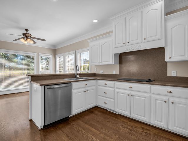 139 N Woodfin Ridge Dr Drive, Inman, SC 29349