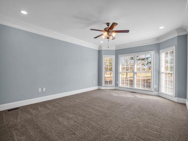 139 N Woodfin Ridge Dr Drive, Inman, SC 29349