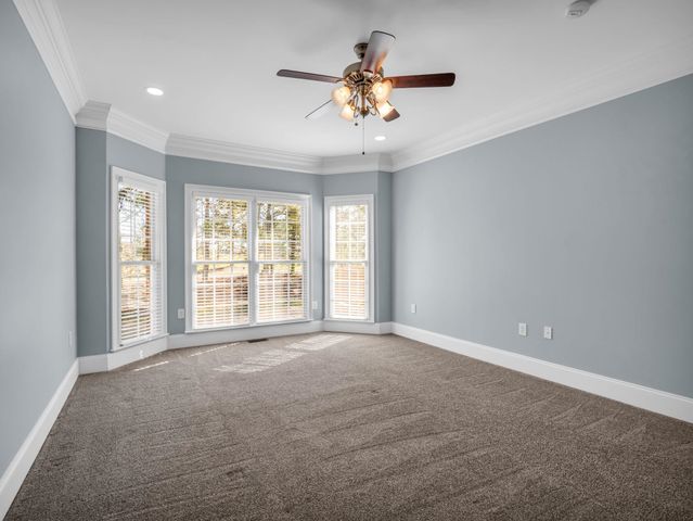 139 N Woodfin Ridge Dr Drive, Inman, SC 29349