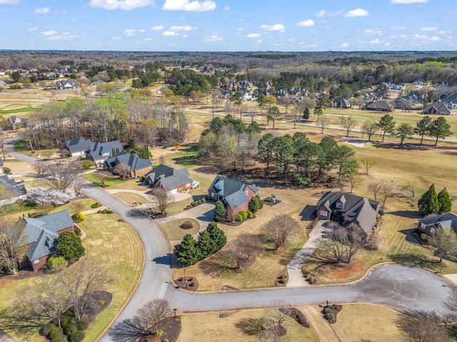 139 N Woodfin Ridge Dr Drive, Inman, SC 29349