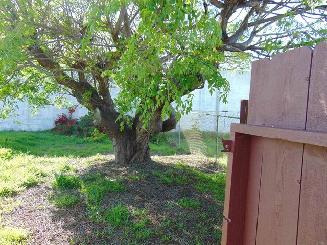 7126 7128 HYATT Street, San Diego, CA 92111