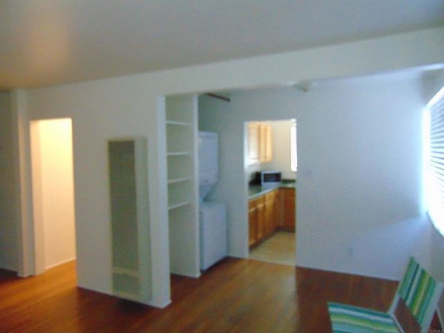 7126 7128 HYATT Street, San Diego, CA 92111