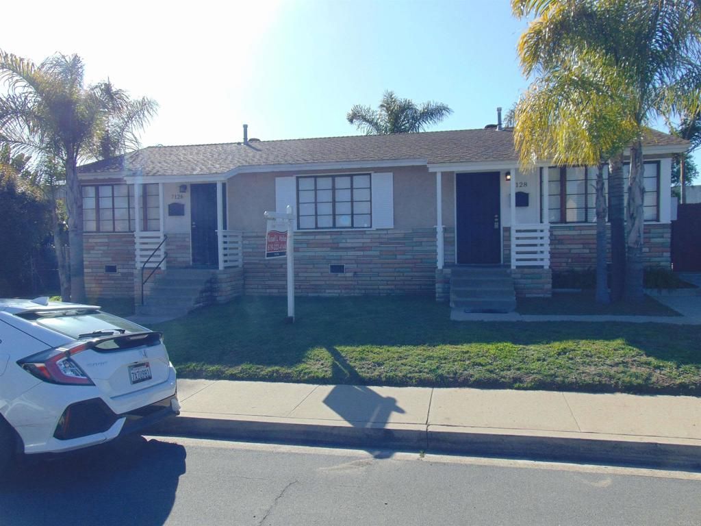 7126 7128 HYATT Street, San Diego, CA 92111