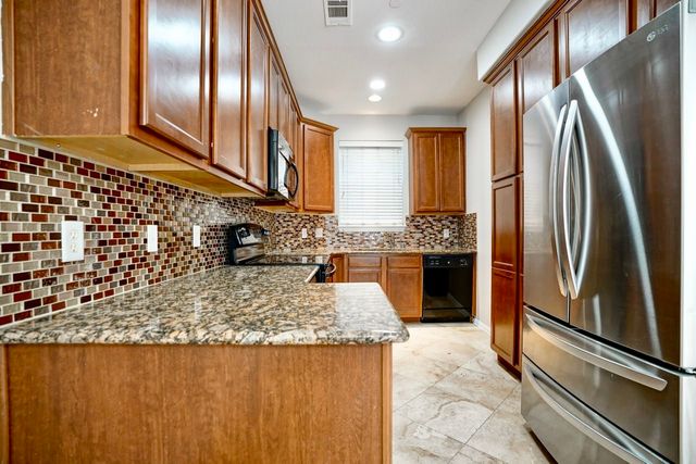 706 S Jupiter Road 1103, Allen, TX 75002