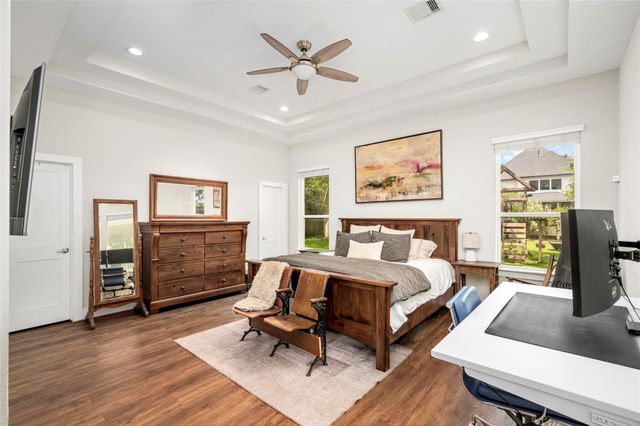 702 W 41st Street, Houston, TX 77018
