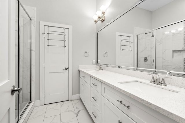 702 W 41st Street, Houston, TX 77018