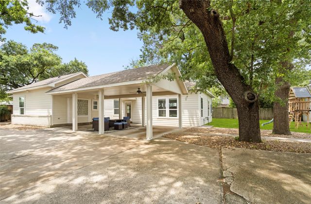 702 W 41st Street, Houston, TX 77018