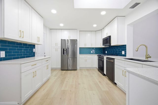 5191 Casa Real Drive, Delray Beach, FL 33484