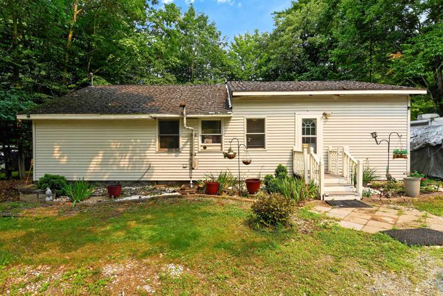 69 Robin Street, Franklin, NH 03235