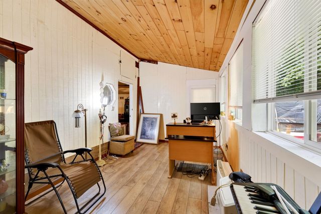 69 Robin Street, Franklin, NH 03235