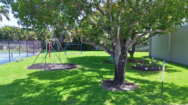 9505 MAJESTIC Way, Boynton Beach, FL 33437