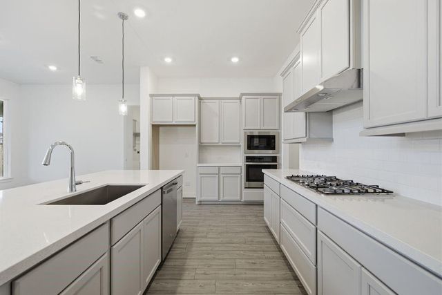 1556 River Point Drive, Friendswood, TX 77546