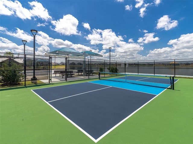 1556 River Point Drive, Friendswood, TX 77546