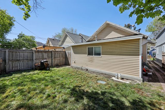 725 S WINDSOR ST, Salt Lake City, UT 84102