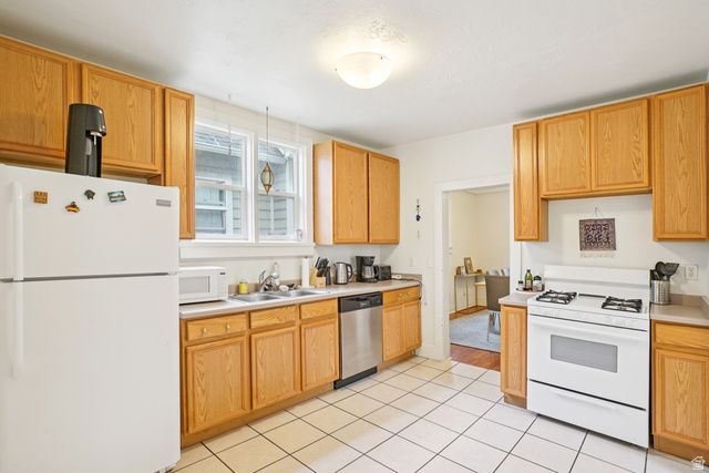 725 S WINDSOR ST, Salt Lake City, UT 84102