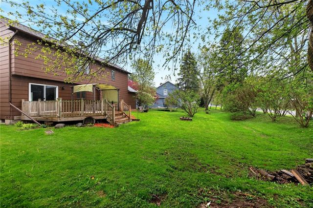 7 Fieldstone Lane, Henrietta, NY 14586