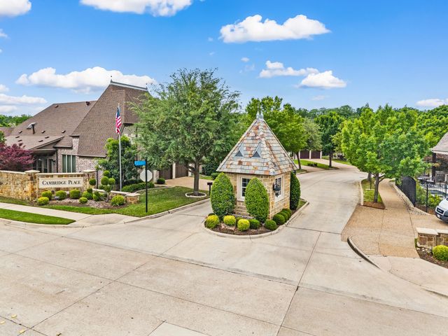 825 Creekview Lane, Colleyville, TX 76034