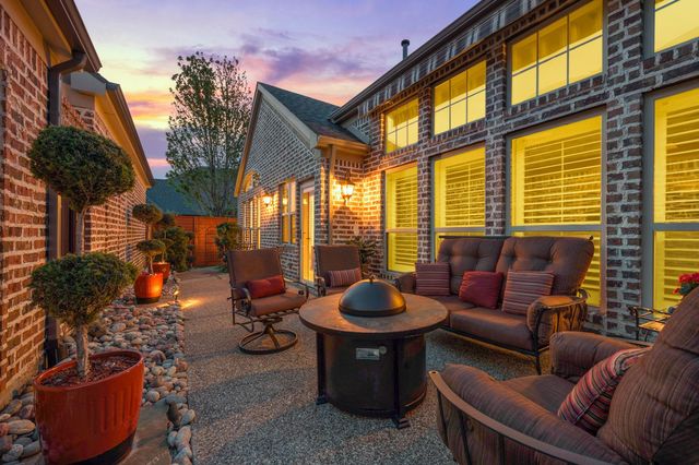 825 Creekview Lane, Colleyville, TX 76034