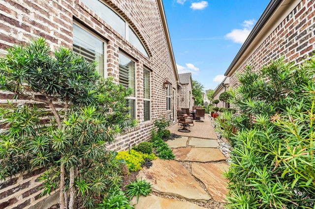 825 Creekview Lane, Colleyville, TX 76034