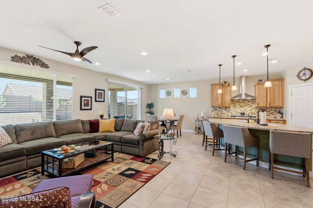 7109 W Deer Creek Trail, Marana, AZ 85658