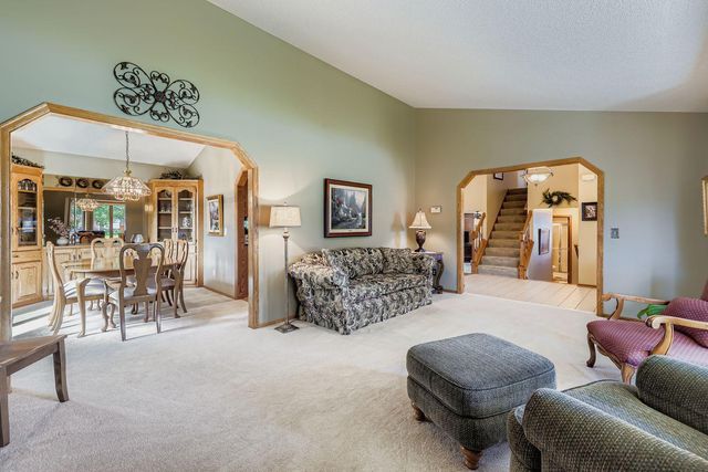 4624 89th Crescent N, Brooklyn Park, MN 55443