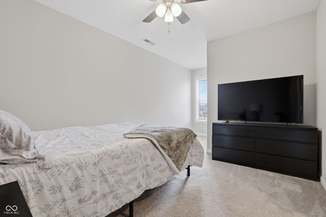 5478 Wood Spring Lane, Mccordsville, IN 46055