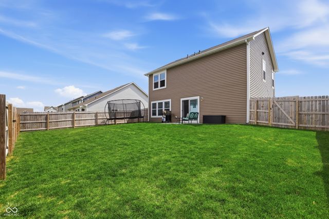 5478 Wood Spring Lane, Mccordsville, IN 46055