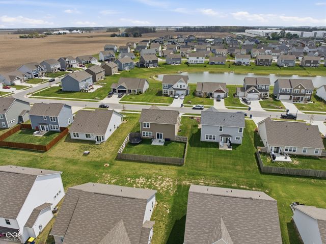 5478 Wood Spring Lane, Mccordsville, IN 46055